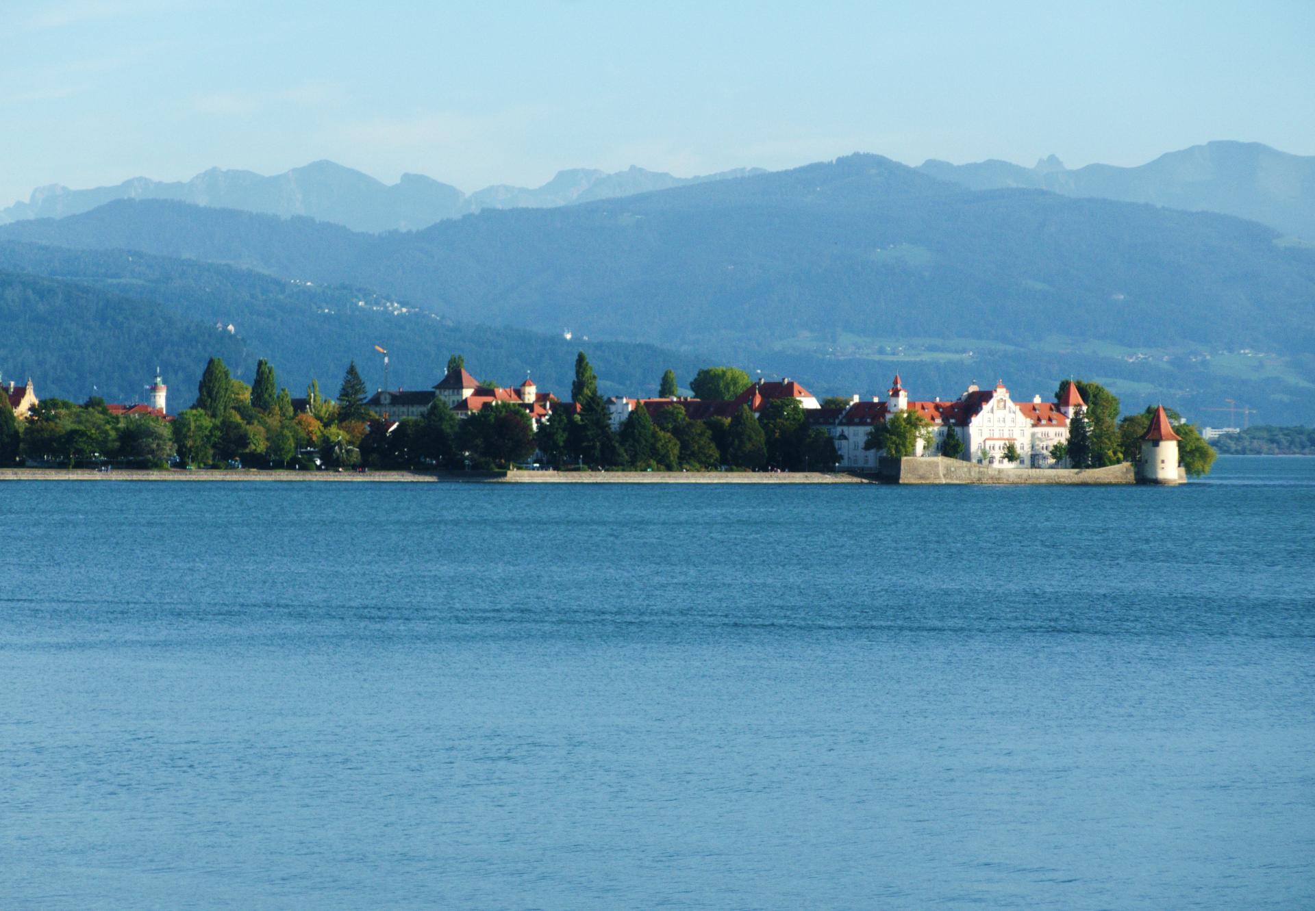 Im20190930rawP1230723rw